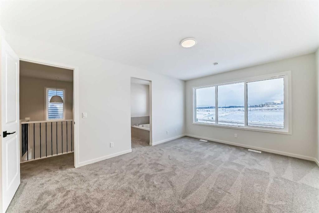 54 Bartlett Row Se, Calgary, AB - Indoor Photo Showing Other Room