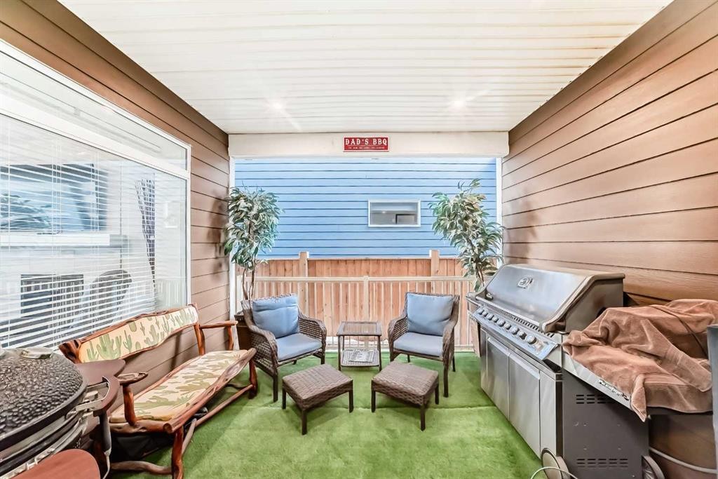 477 Legacy Boulevard Se, Calgary, AB - Outdoor With Deck Patio Veranda With Exterior