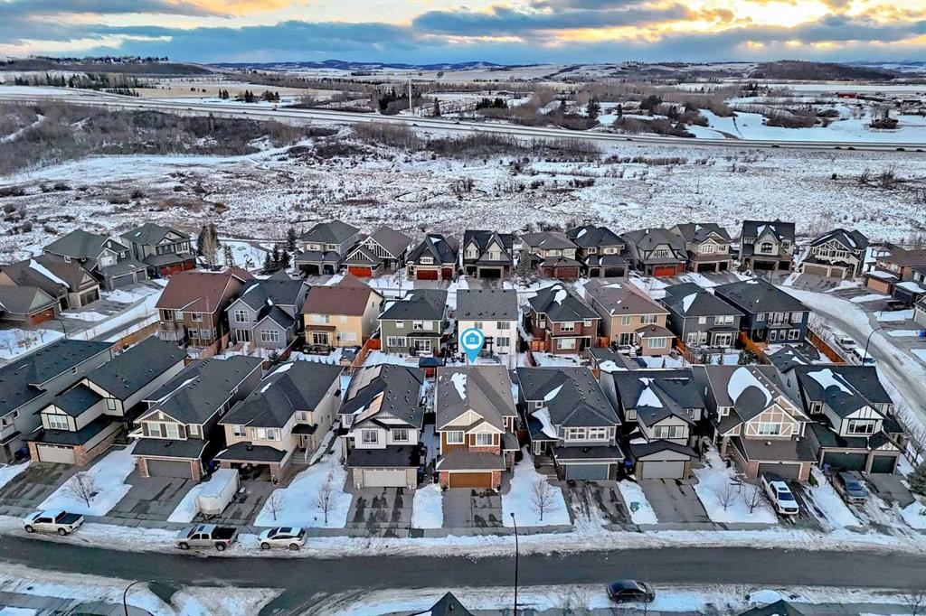 477 Legacy Boulevard Se, Calgary, AB - Outdoor With View