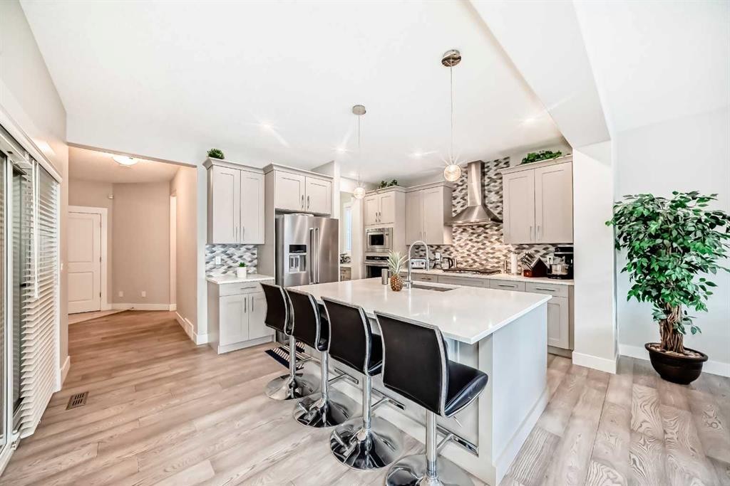 477 Legacy Boulevard Se, Calgary, AB - Indoor Photo Showing Kitchen With Stainless Steel Kitchen With Upgraded Kitchen