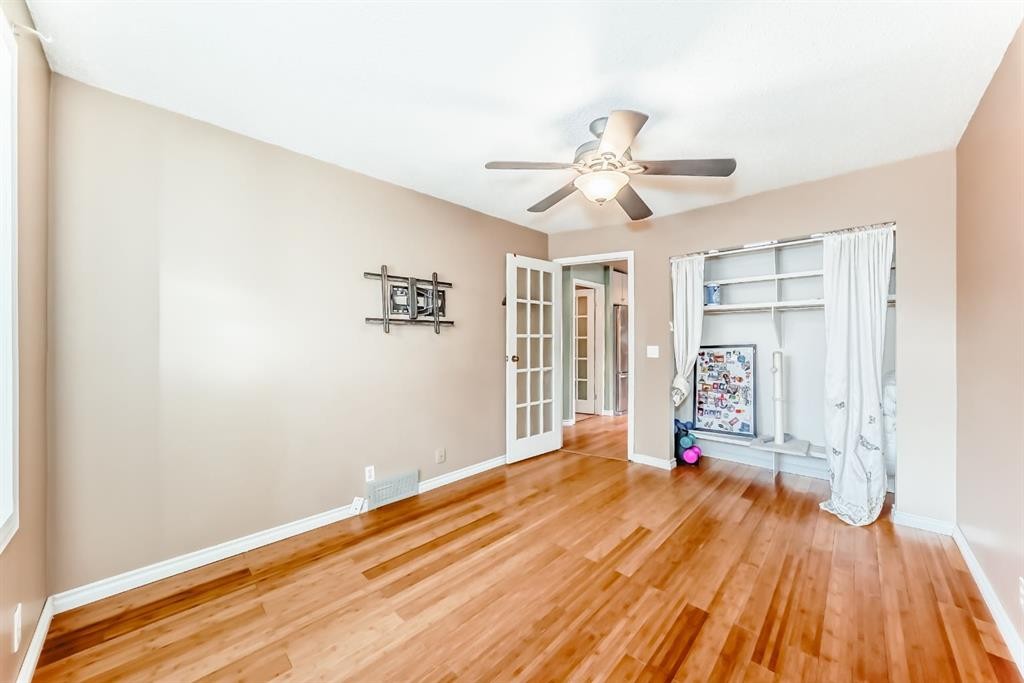 274 Templeview Way Ne, Calgary, AB - Indoor Photo Showing Other Room