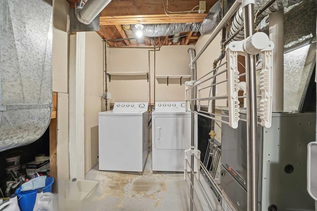 132 Shawcliffe Circle Sw, Calgary, AB - Indoor Photo Showing Laundry Room