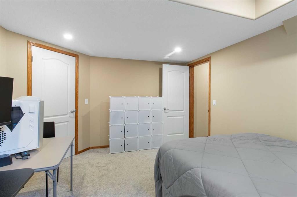 235 Everwillow Close Sw, Calgary, AB - Indoor