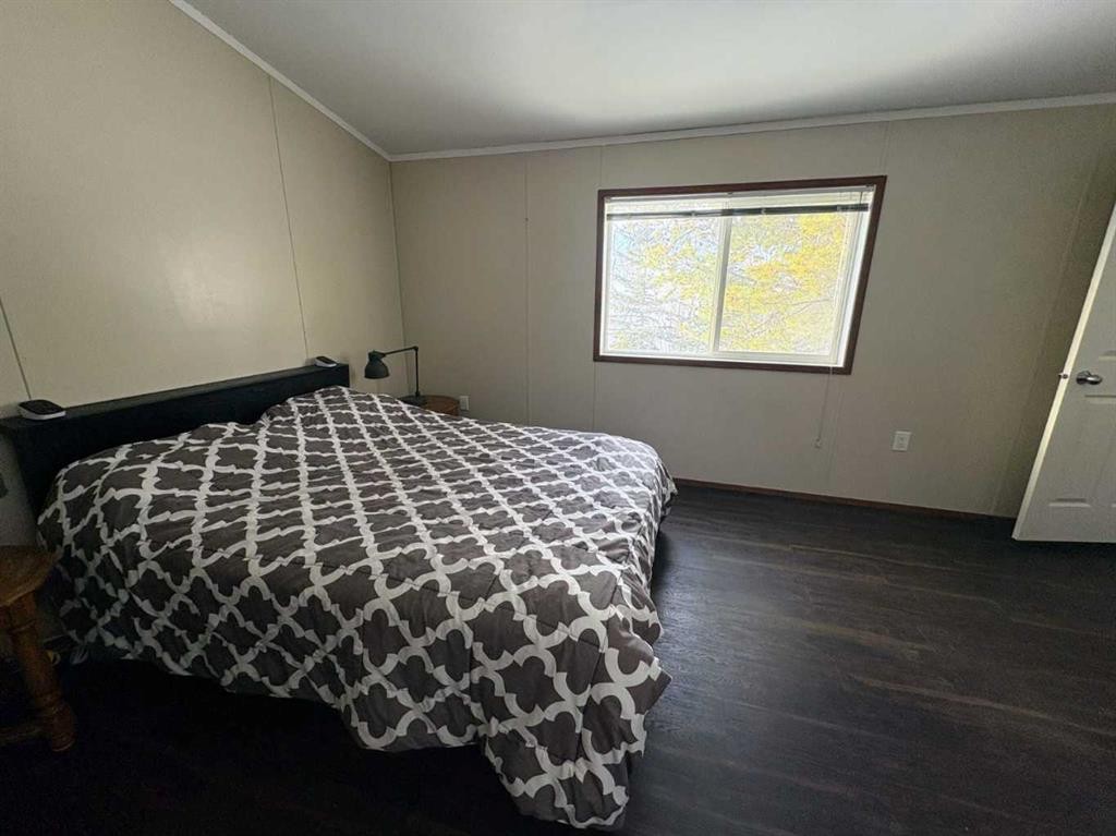 101071 Township Road 740, Rural Grande Prairie No. 1, County Of, AB - Indoor Photo Showing Bedroom