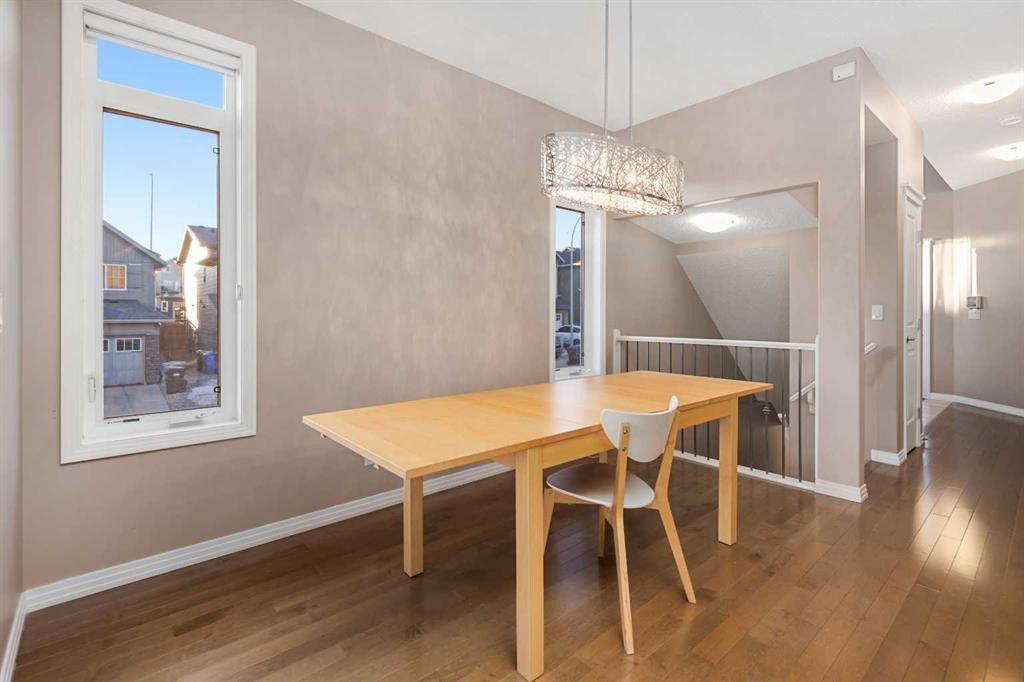 53 Sage Bank Link Nw, Calgary, AB - Indoor Photo Showing Dining Room
