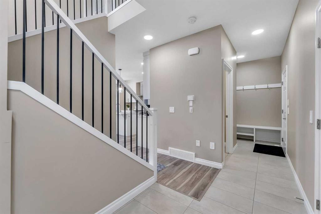 521 Corner Meadows Way Ne, Calgary, AB - Indoor Photo Showing Other Room