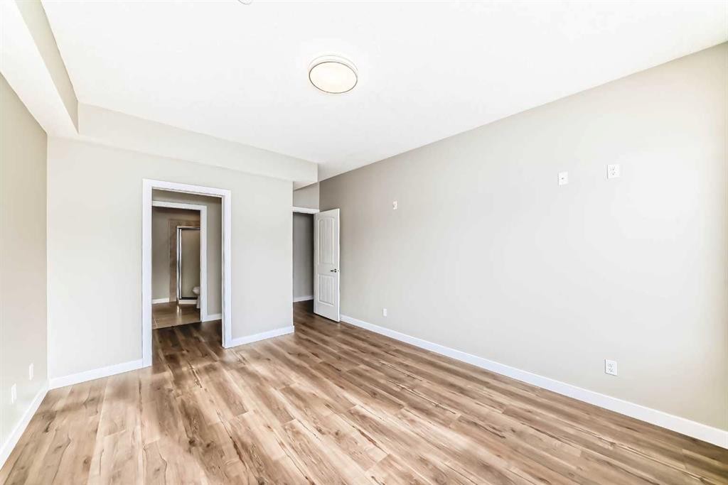 110-1005A Westmount Drive, Strathmore, AB - Indoor Photo Showing Other Room