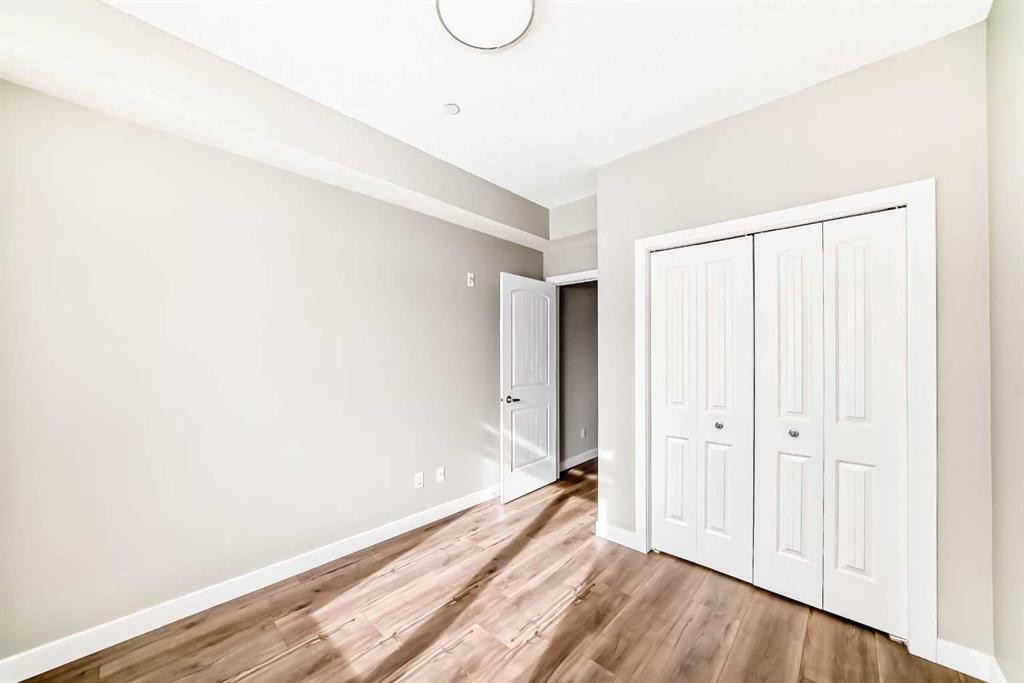 110-1005A Westmount Drive, Strathmore, AB - Indoor Photo Showing Other Room