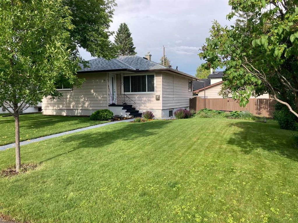 84 Waterloo Drive Sw, Calgary, AB - Outdoor