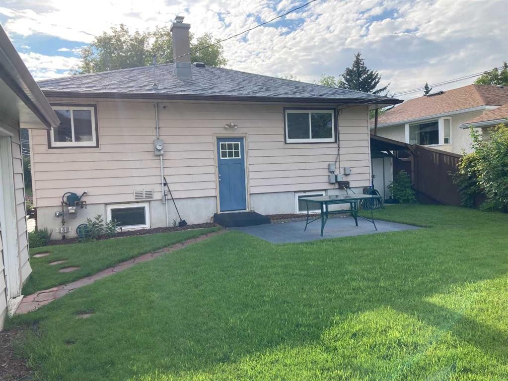 84 Waterloo Drive Sw, Calgary, AB - Outdoor