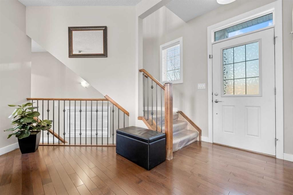 8487 Saddlebrook Drive Ne, Calgary, AB - Indoor Photo Showing Other Room