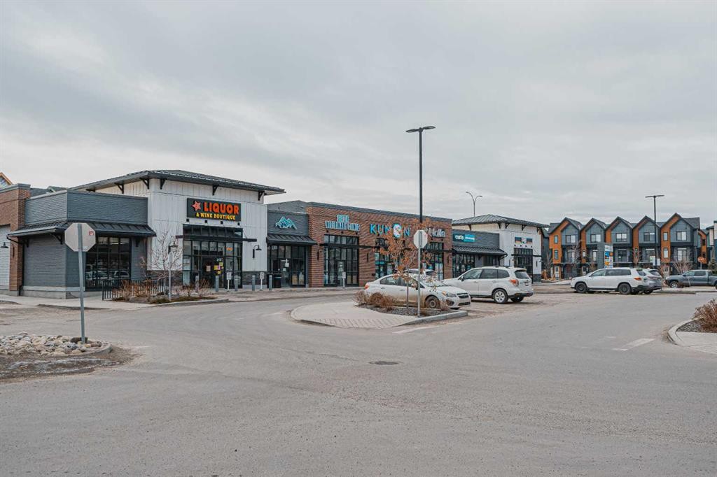 101-550 Seton Circle Se, Calgary, AB - Outdoor