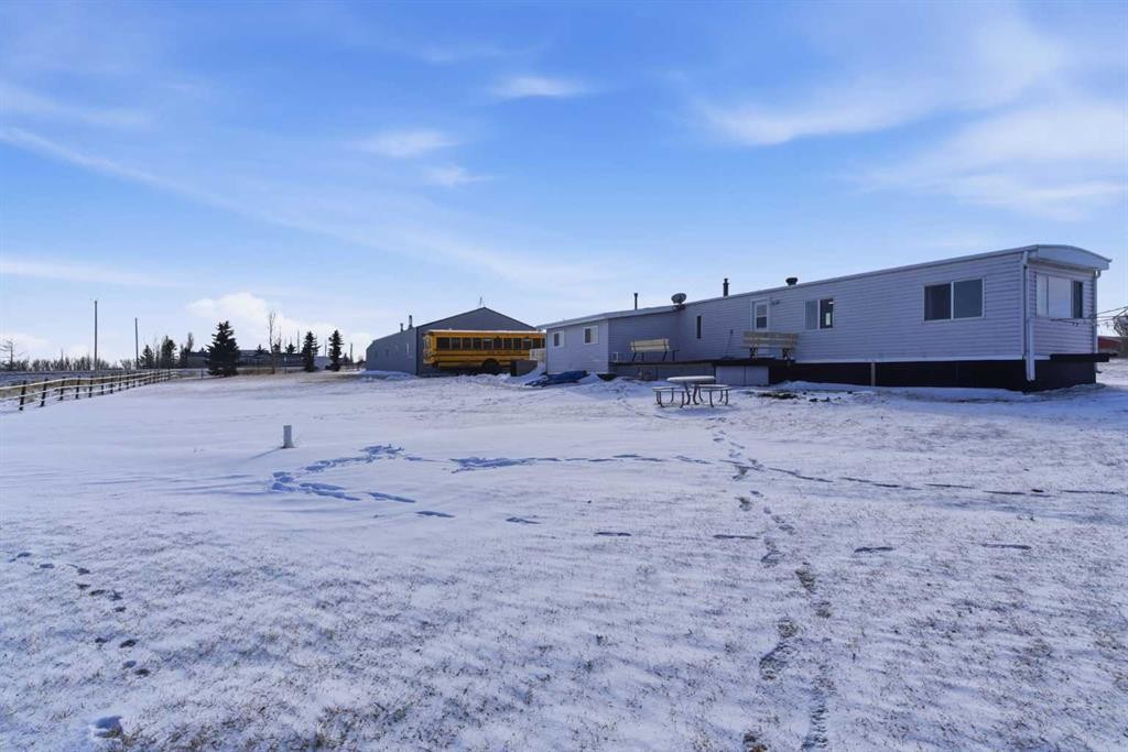 232003 Range Road 242, Namaka, AB - Outdoor