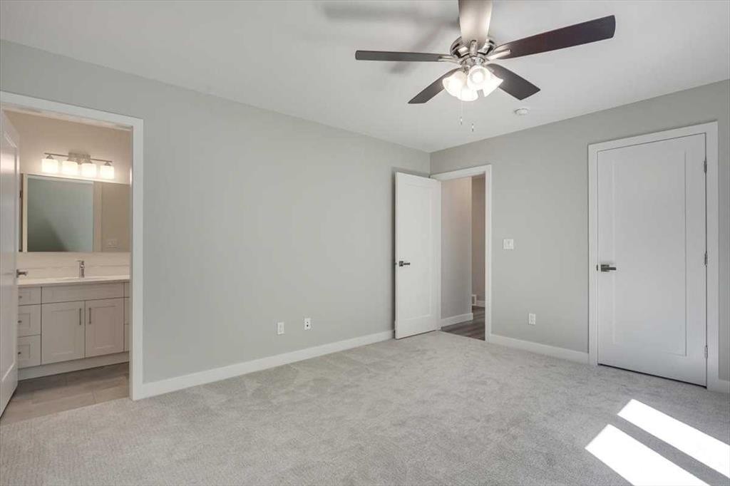 2 Evron Place, Trochu, AB - Indoor Photo Showing Other Room