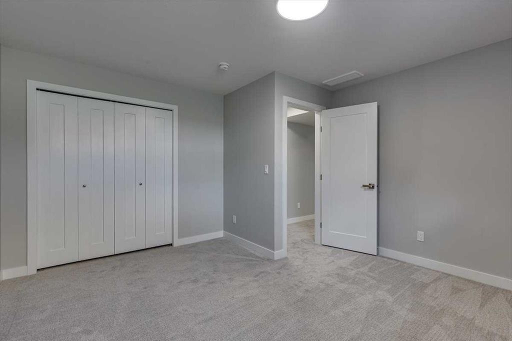 2 Evron Place, Trochu, AB - Indoor