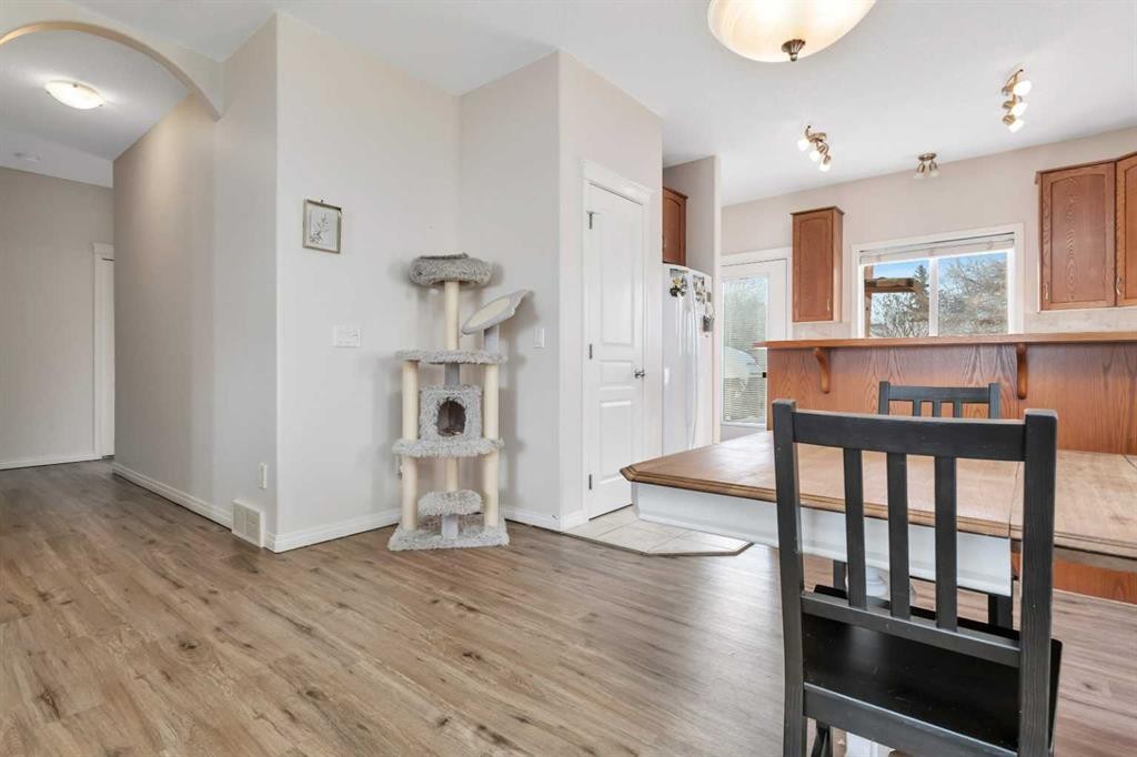 2117 25 Avenue, Didsbury, AB