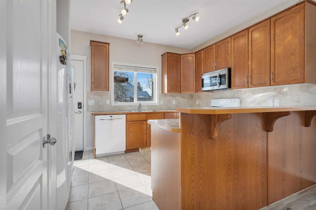 2117 25 Avenue, Didsbury, AB