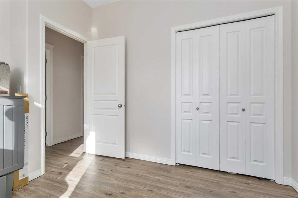 2117 25 Avenue, Didsbury, AB