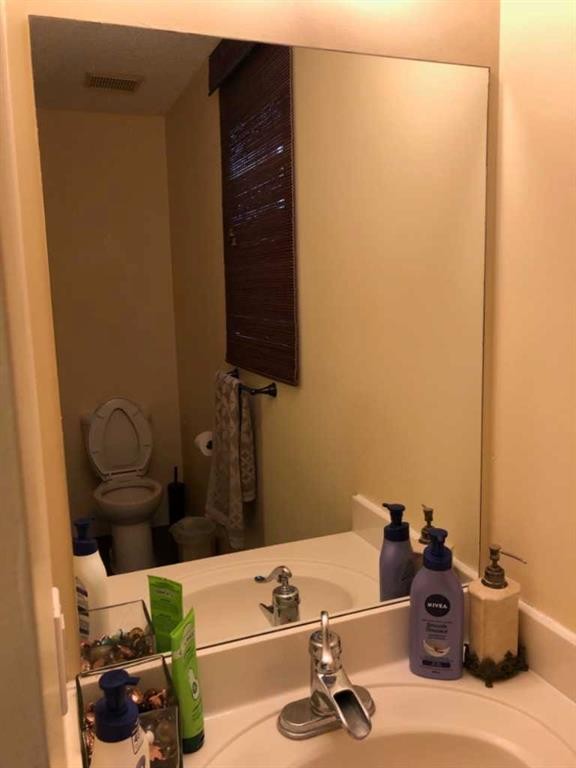 9436 Hidden Valley Drive Nw, Calgary, AB