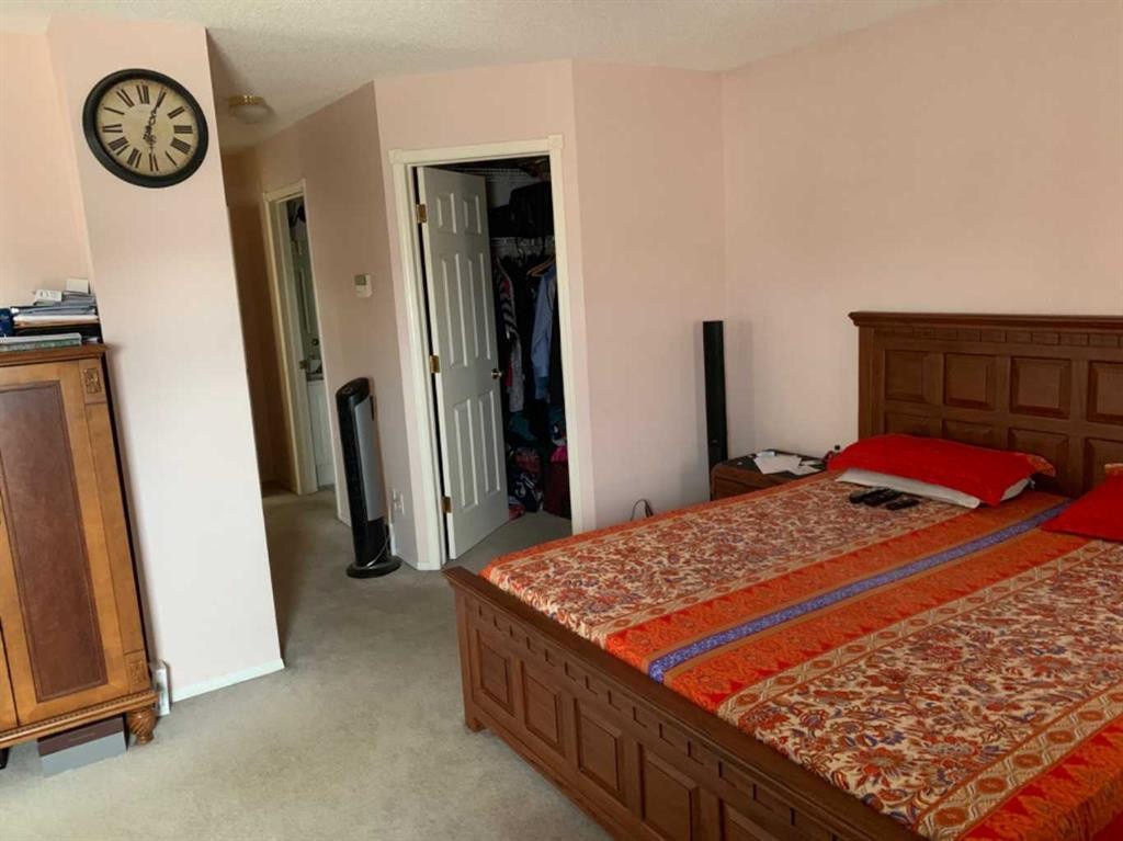 9436 Hidden Valley Drive Nw, Calgary, AB