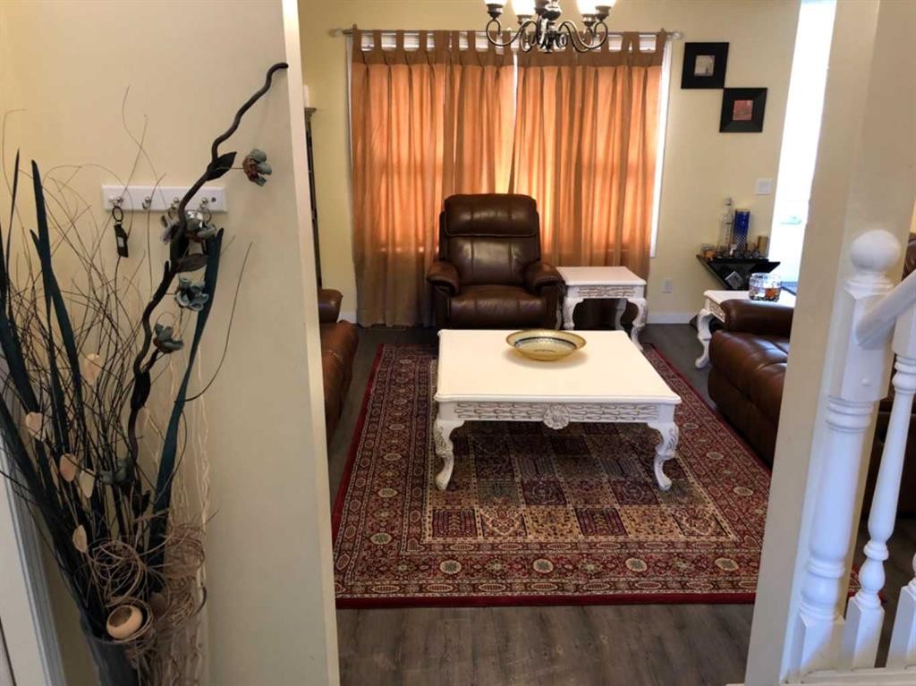 9436 Hidden Valley Drive Nw, Calgary, AB