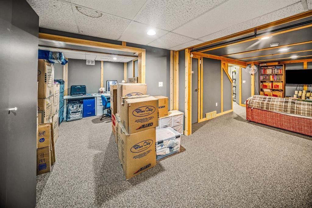 126 Elk Street, Harvie Heights, AB - Indoor Photo Showing Basement