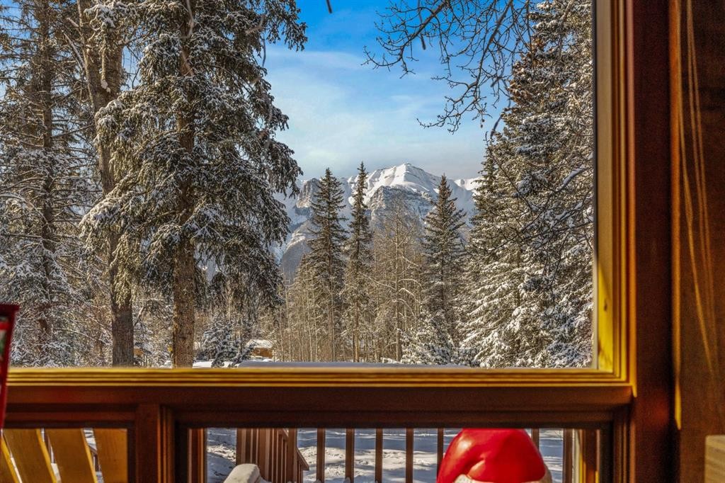 126 Elk Street, Harvie Heights, AB -