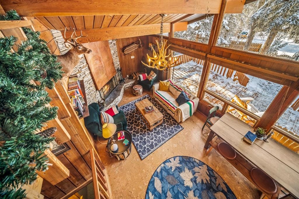 126 Elk Street, Harvie Heights, AB - Indoor Photo Showing Other Room