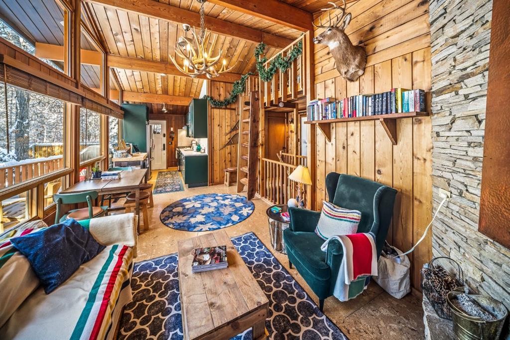 126 Elk Street, Harvie Heights, AB - Indoor Photo Showing Other Room