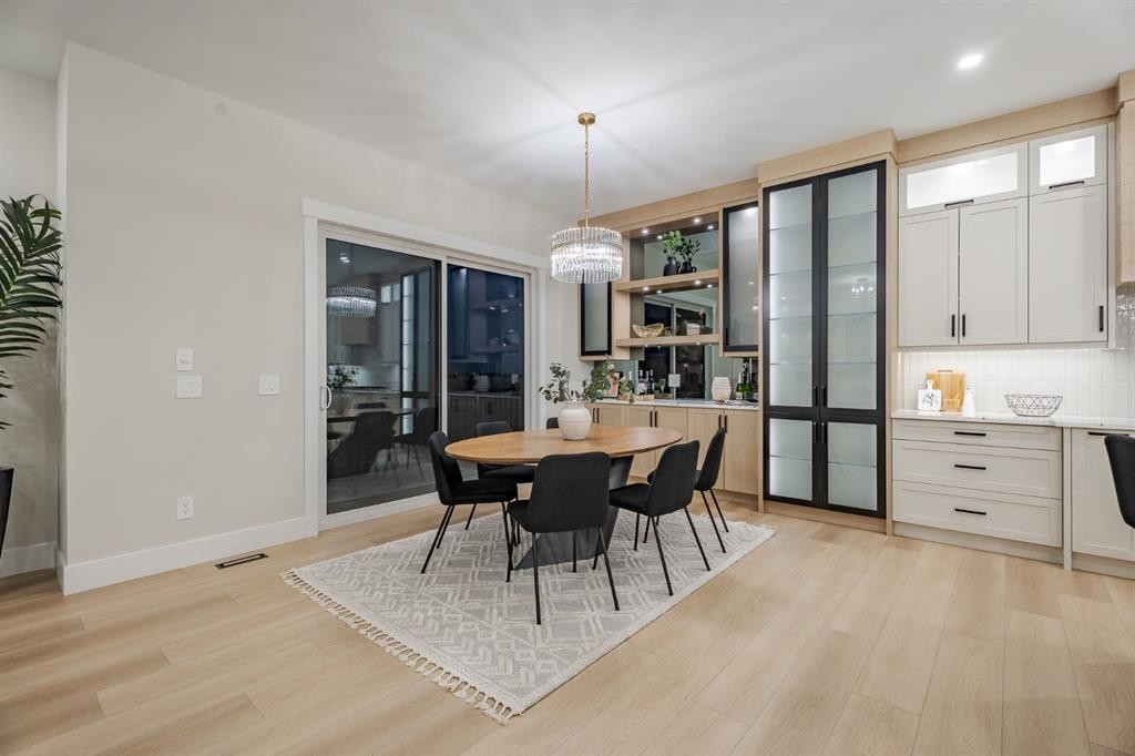 2057 Waterbury Road, Chestermere, AB - Indoor Photo Showing Dining Room