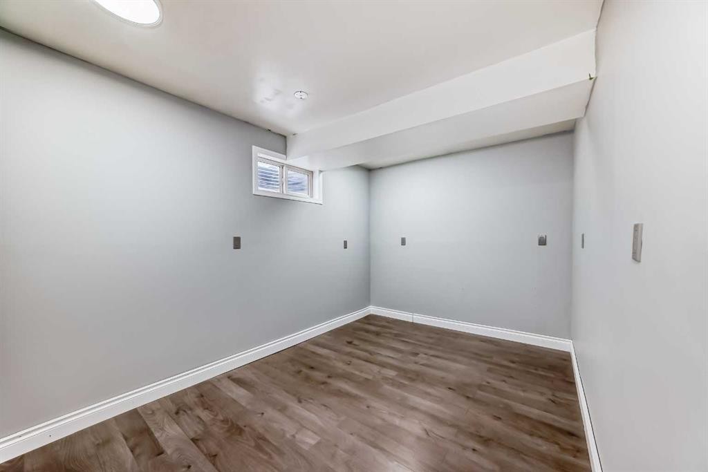 644 Spring Haven Court Se, Airdrie, AB - Indoor Photo Showing Other Room