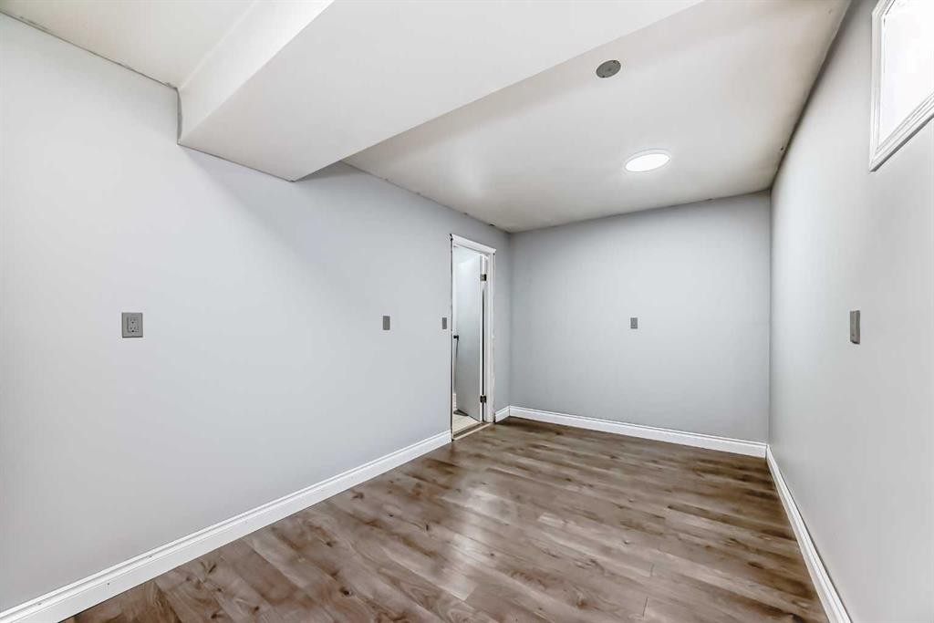 644 Spring Haven Court Se, Airdrie, AB - Indoor Photo Showing Other Room