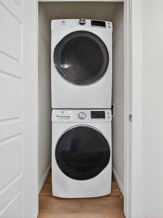 302 Cranbrook Square Se, Calgary, AB