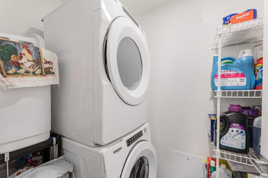 2126-76 Cornerstone Passage Ne, Calgary, AB - Indoor Photo Showing Laundry Room