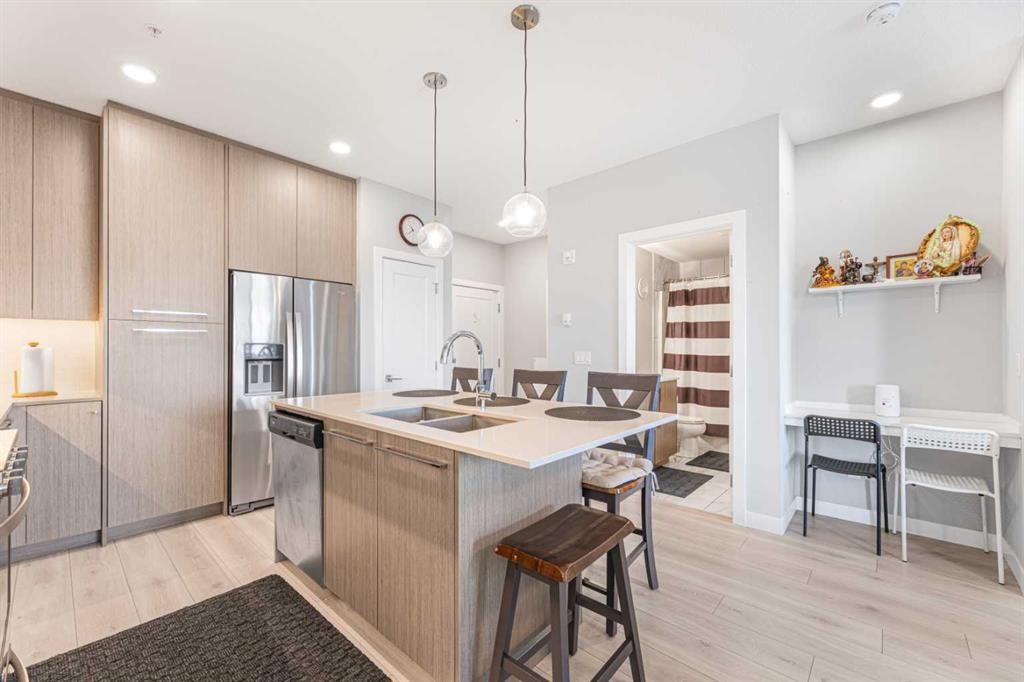 2126-76 Cornerstone Passage Ne, Calgary, AB - Indoor Photo Showing Kitchen With Stainless Steel Kitchen With Double Sink With Upgraded Kitchen