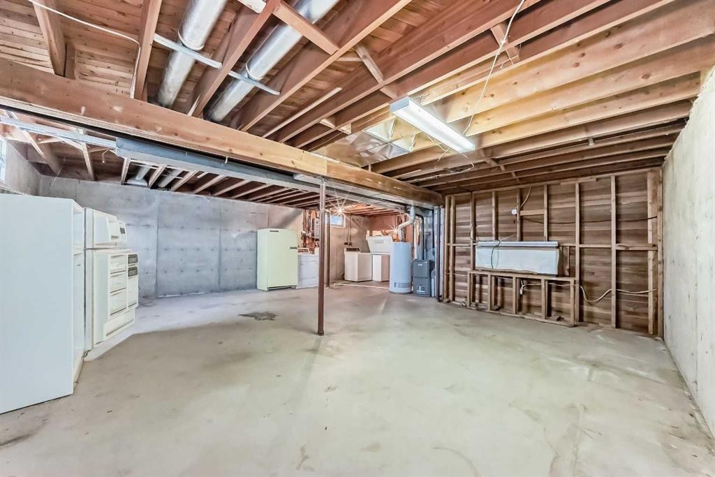 3408 Boulton Road Nw, Calgary, AB - Indoor Photo Showing Basement