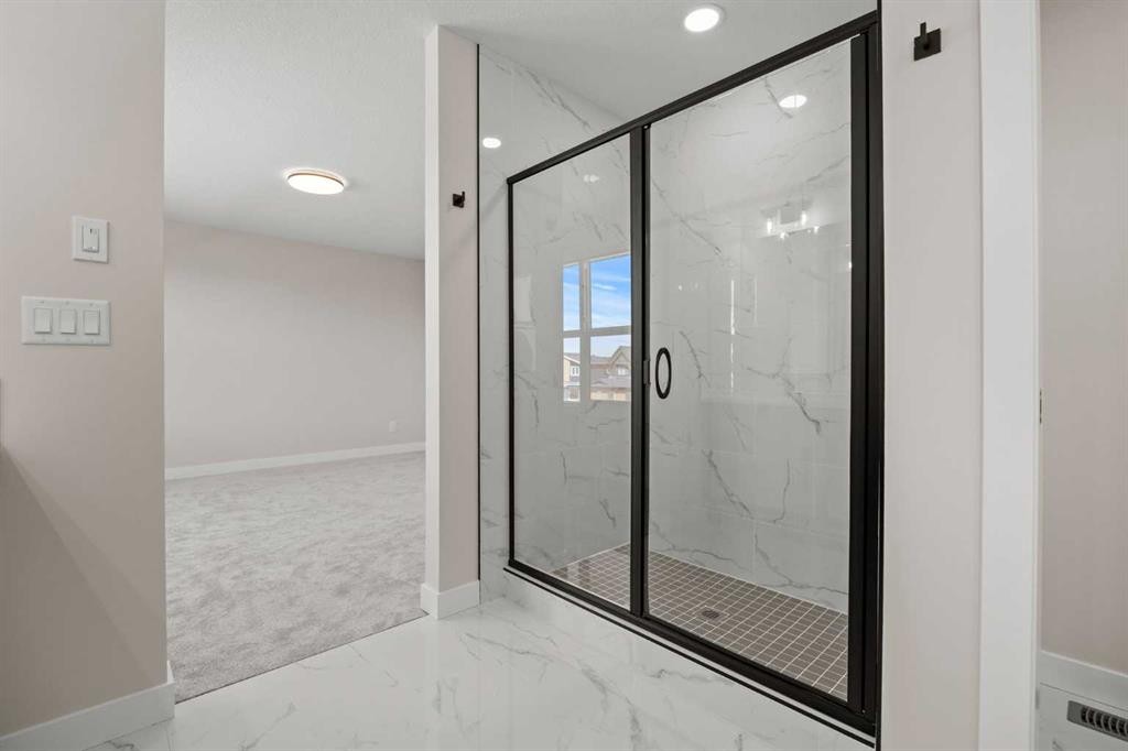 462 Kinniburgh Loop, Chestermere, AB - Indoor