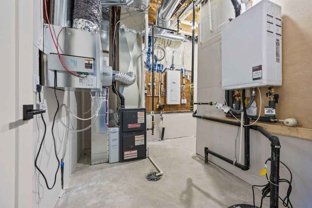 462 Kinniburgh Loop, Chestermere, AB - Indoor Photo Showing Basement