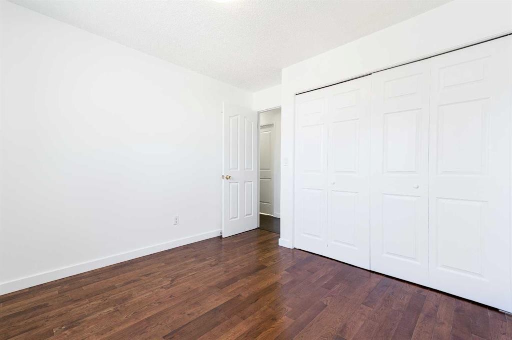 51 Whitworth Way Ne, Calgary, AB - Indoor Photo Showing Other Room