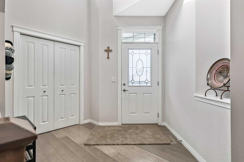 6 Drake Landing Loop, Okotoks, AB - Indoor Photo Showing Other Room