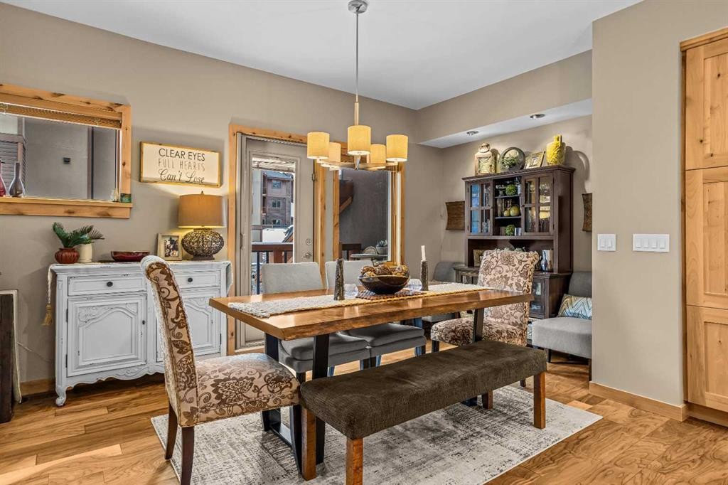 22 Streamside Lane, Canmore, AB - Indoor Photo Showing Dining Room