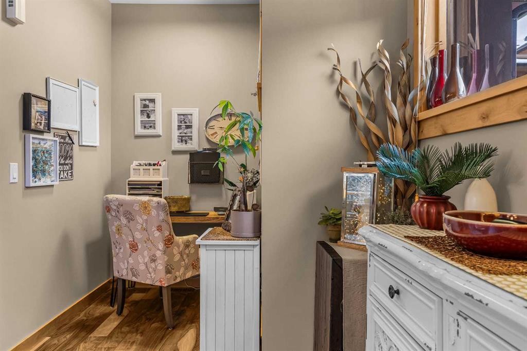 22 Streamside Lane, Canmore, AB - Indoor