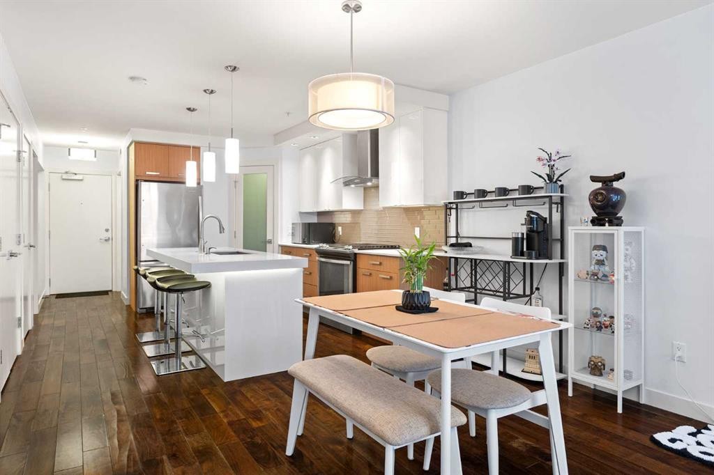 302-1029 15 Avenue Sw, Calgary, AB - Indoor