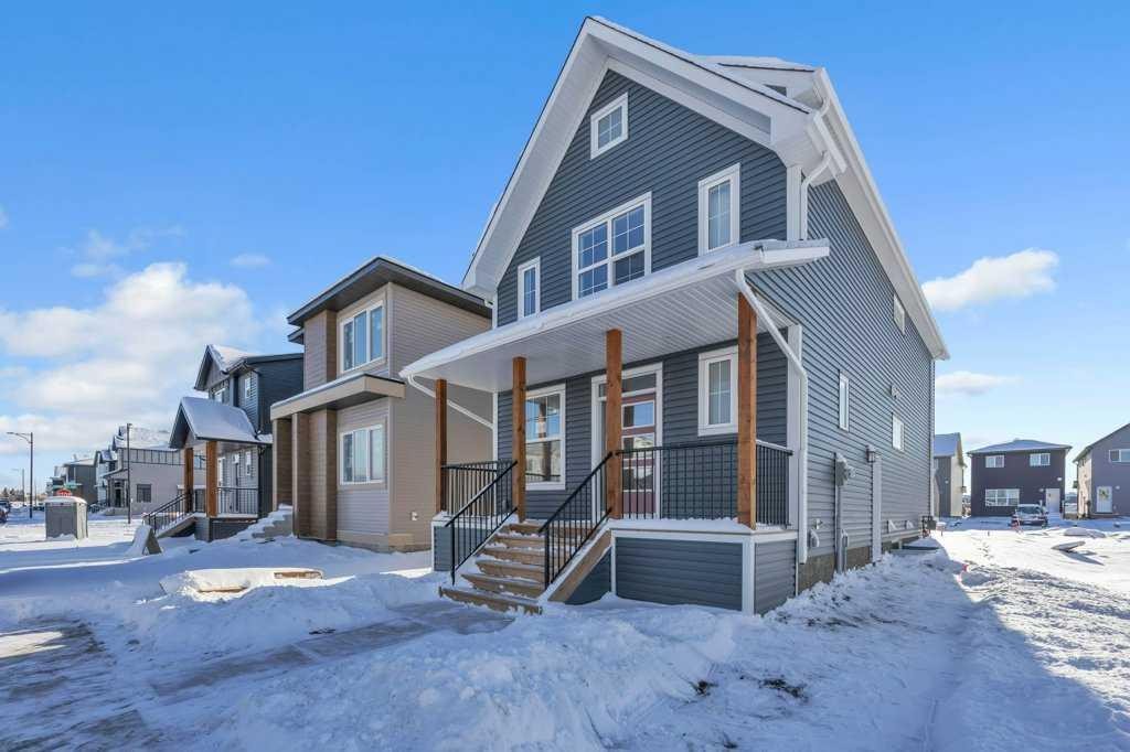 1115 Chinook Winds Circle Sw, Airdrie, AB - Outdoor With Facade