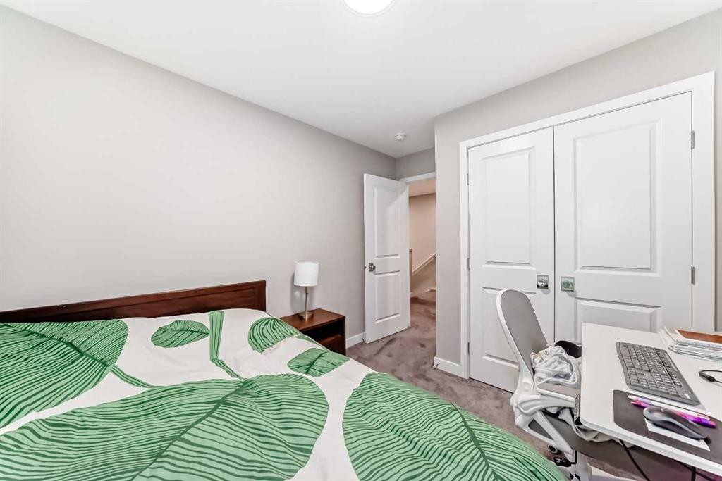 58 Setonstone Passage Se, Calgary, AB