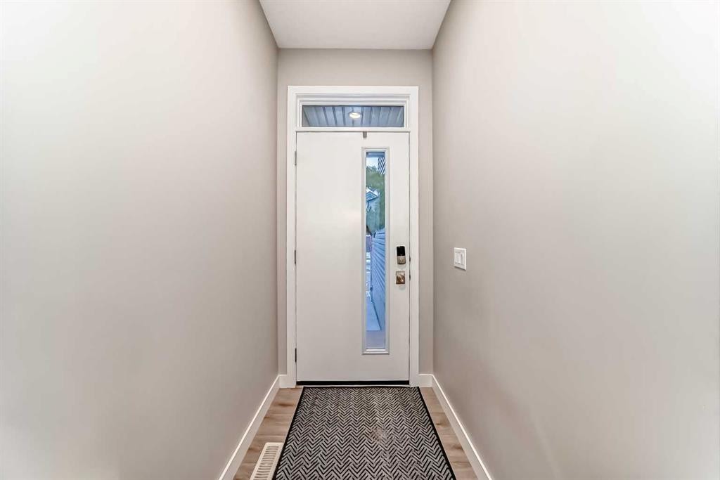 58 Setonstone Passage Se, Calgary, AB