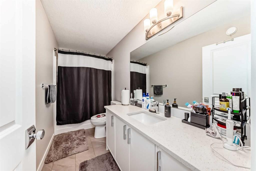 58 Setonstone Passage Se, Calgary, AB