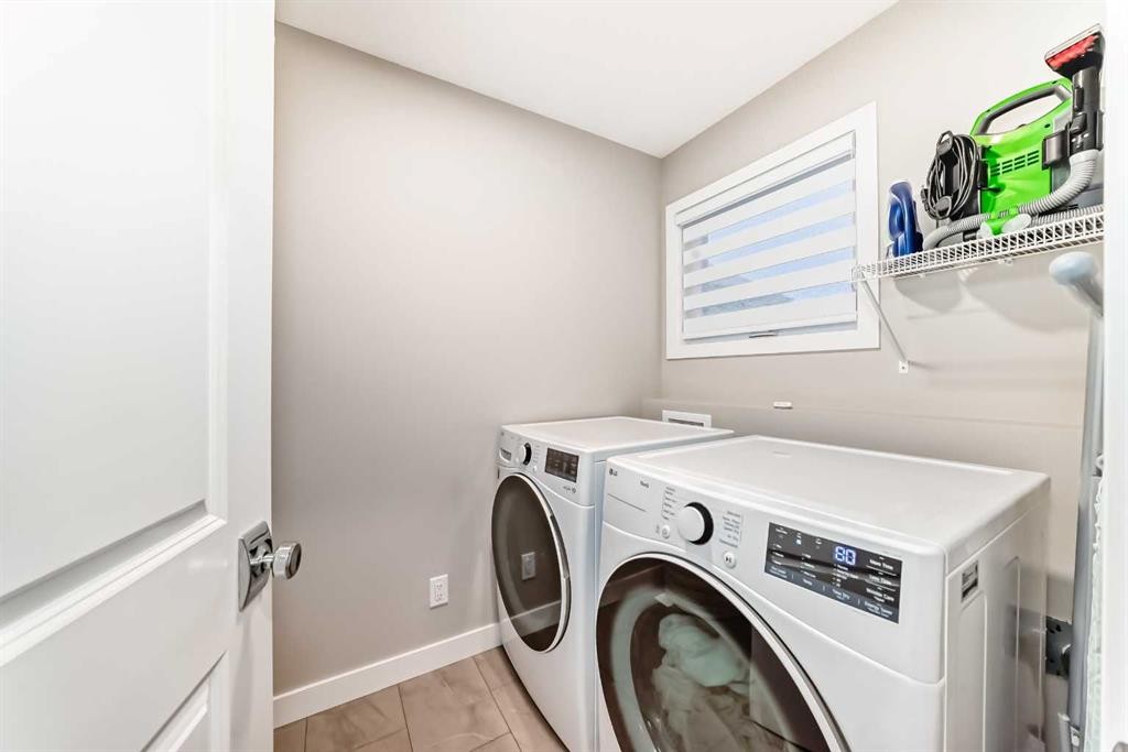 58 Setonstone Passage Se, Calgary, AB