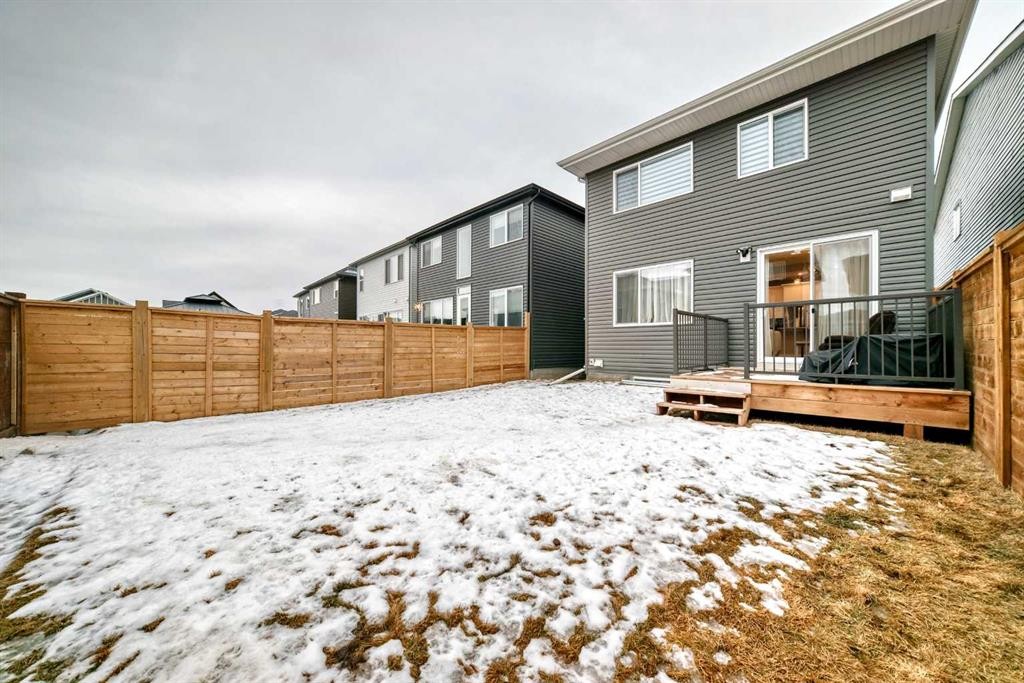 58 Setonstone Passage Se, Calgary, AB
