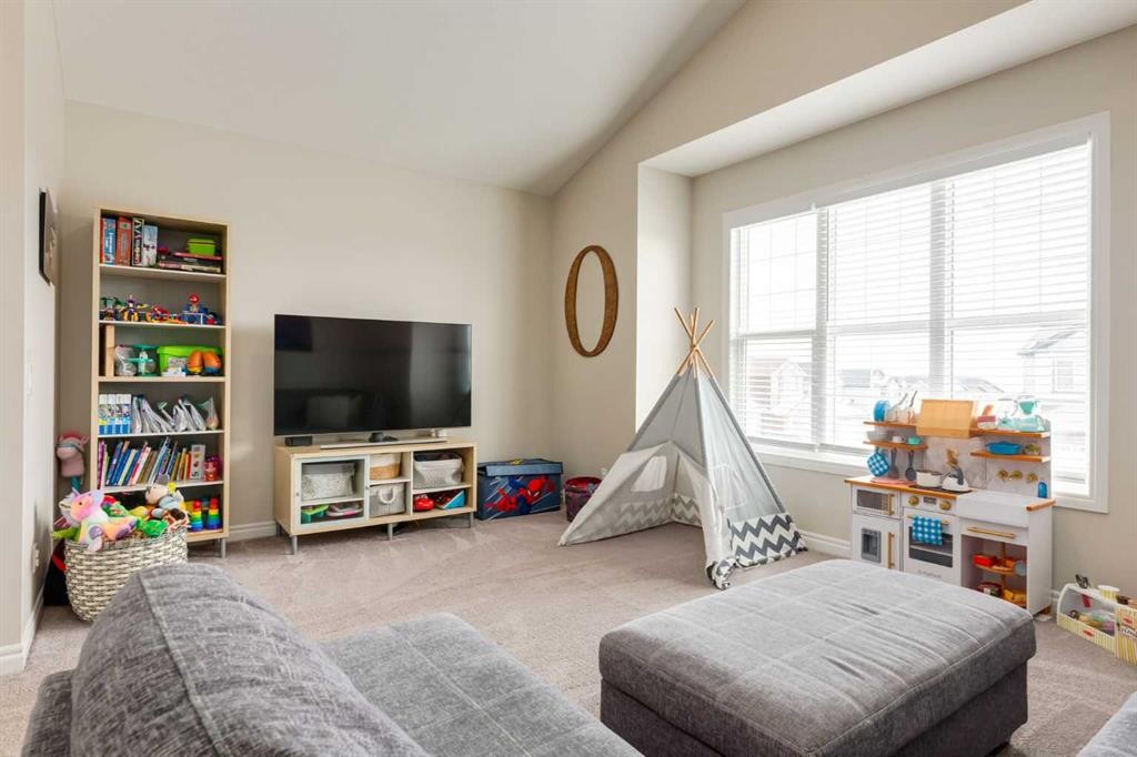 45 Nolanhurst Common Nw, Calgary, AB - Indoor